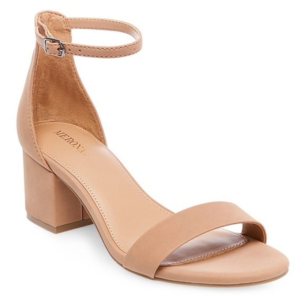 MERONA low block heels in nude